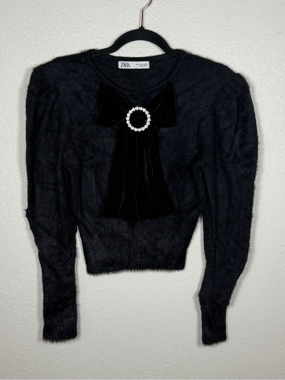 Zara S Black Solid Fuzzy Knit Crew Neck Velvet Bow Pullover Sweater Long Sleeve